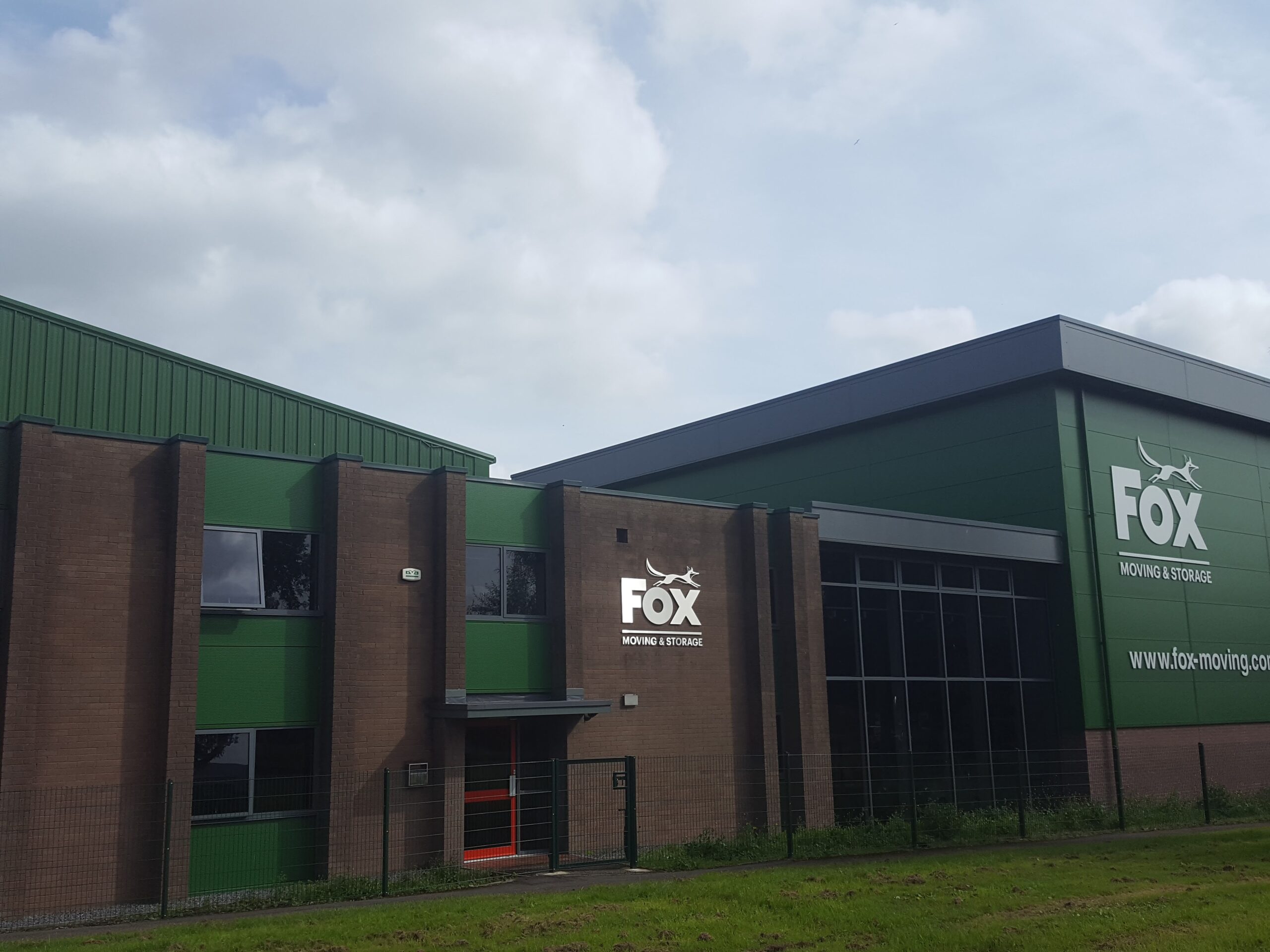 Industrial cladding cleaning cardiff before top