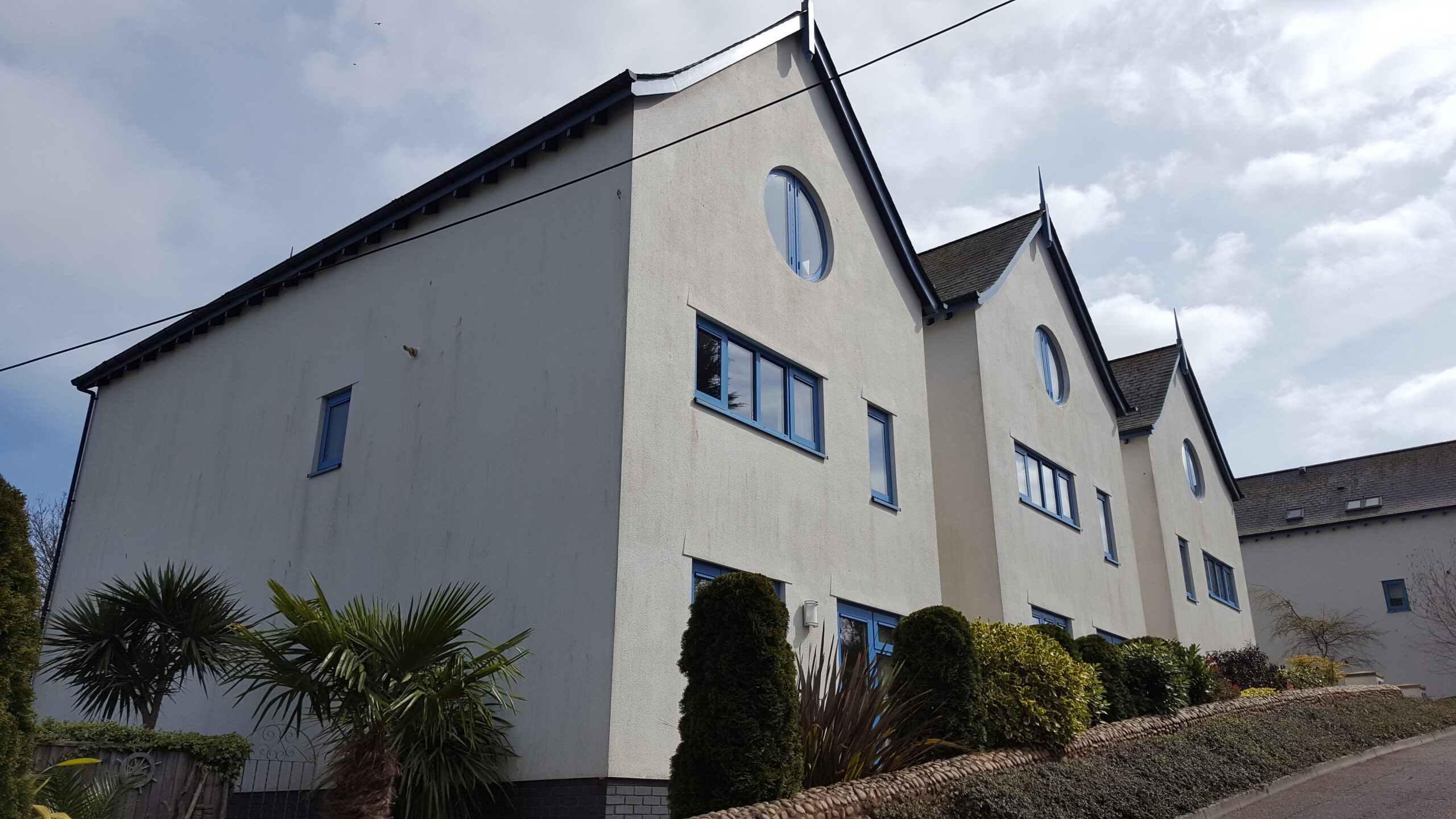 Render cleaning Exmouth before top photo Render cleaning Exmouth before top photo